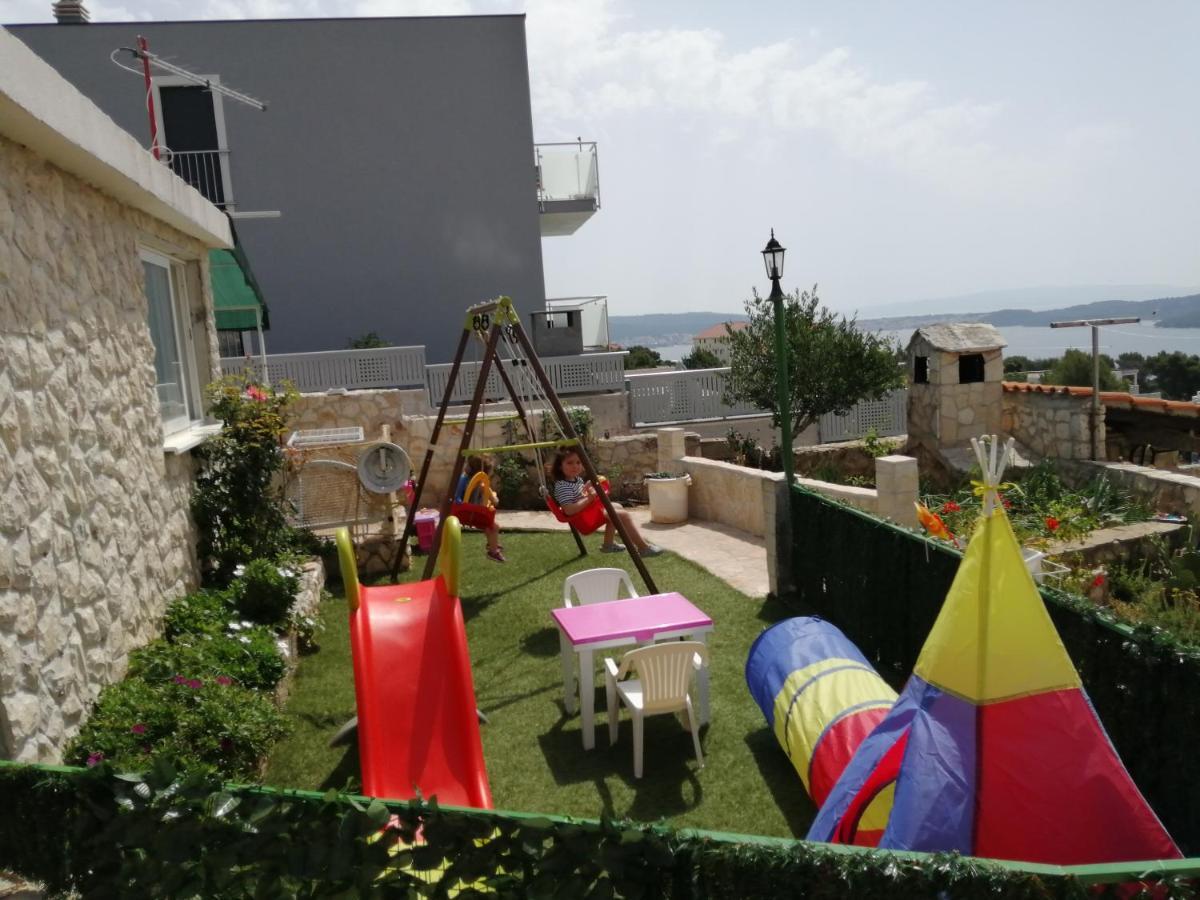Apartments Marina Трогир Экстерьер фото